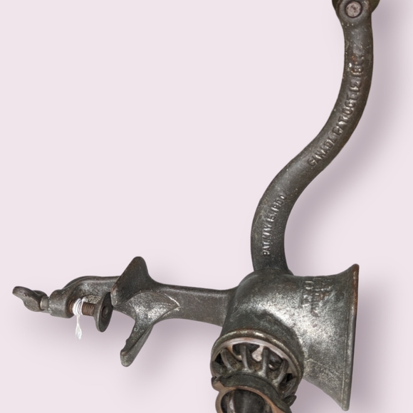 Antique Meat Grinder Patented 1900 - Picture 3 of 6